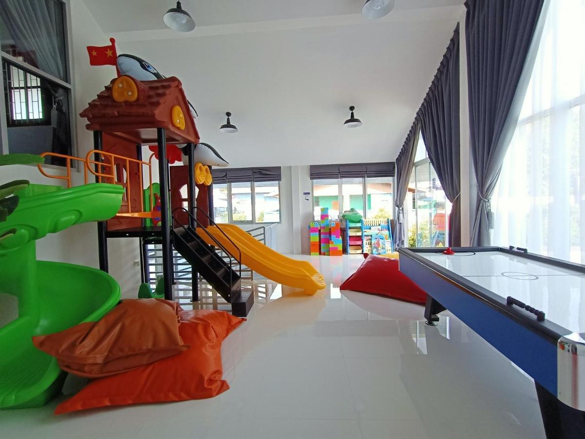Pool Villa 3 Bedroom 10 Persons 5-Min To Tiger Zoo - Njoy Pool Villa Si Racha Exterior foto